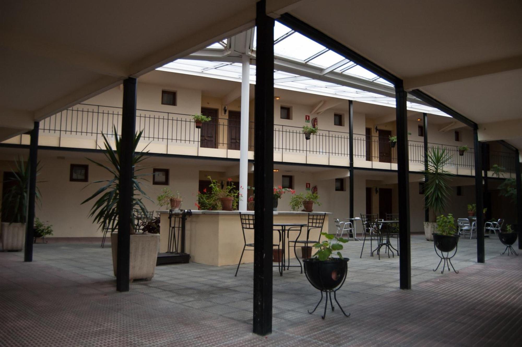 Hotel Urgaín Oronoz-Mugaire Exterior foto